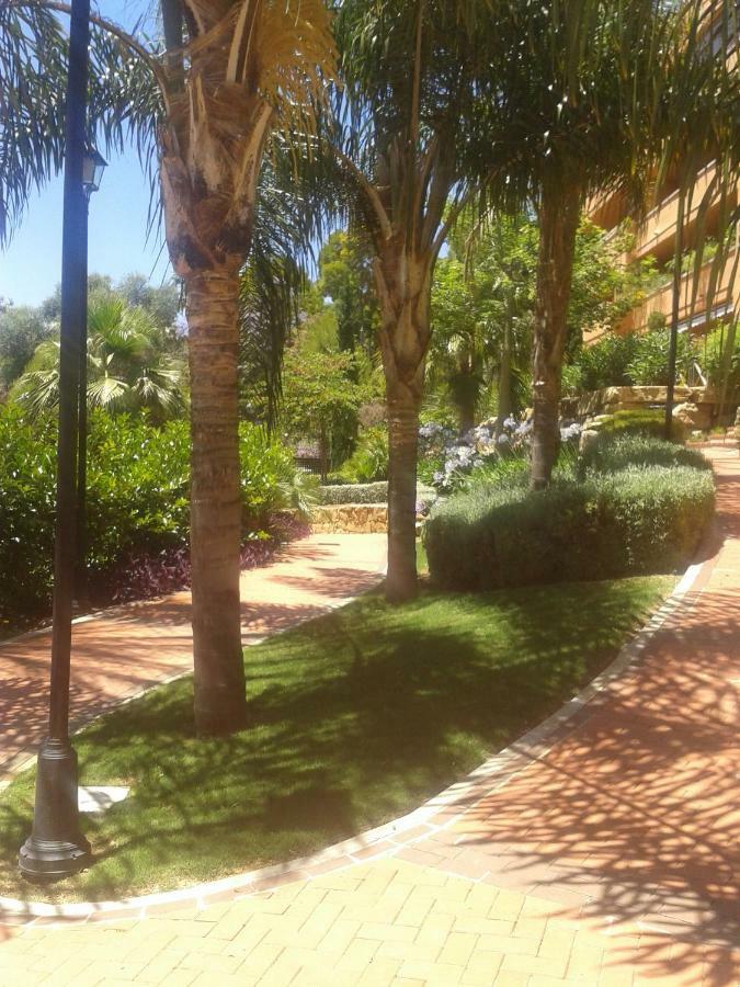 Apartamento Milla De Oro Marbella Exterior photo