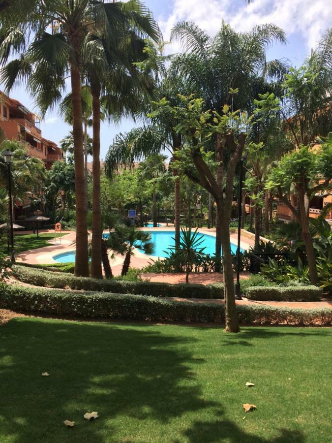 Apartamento Milla De Oro Marbella Exterior photo