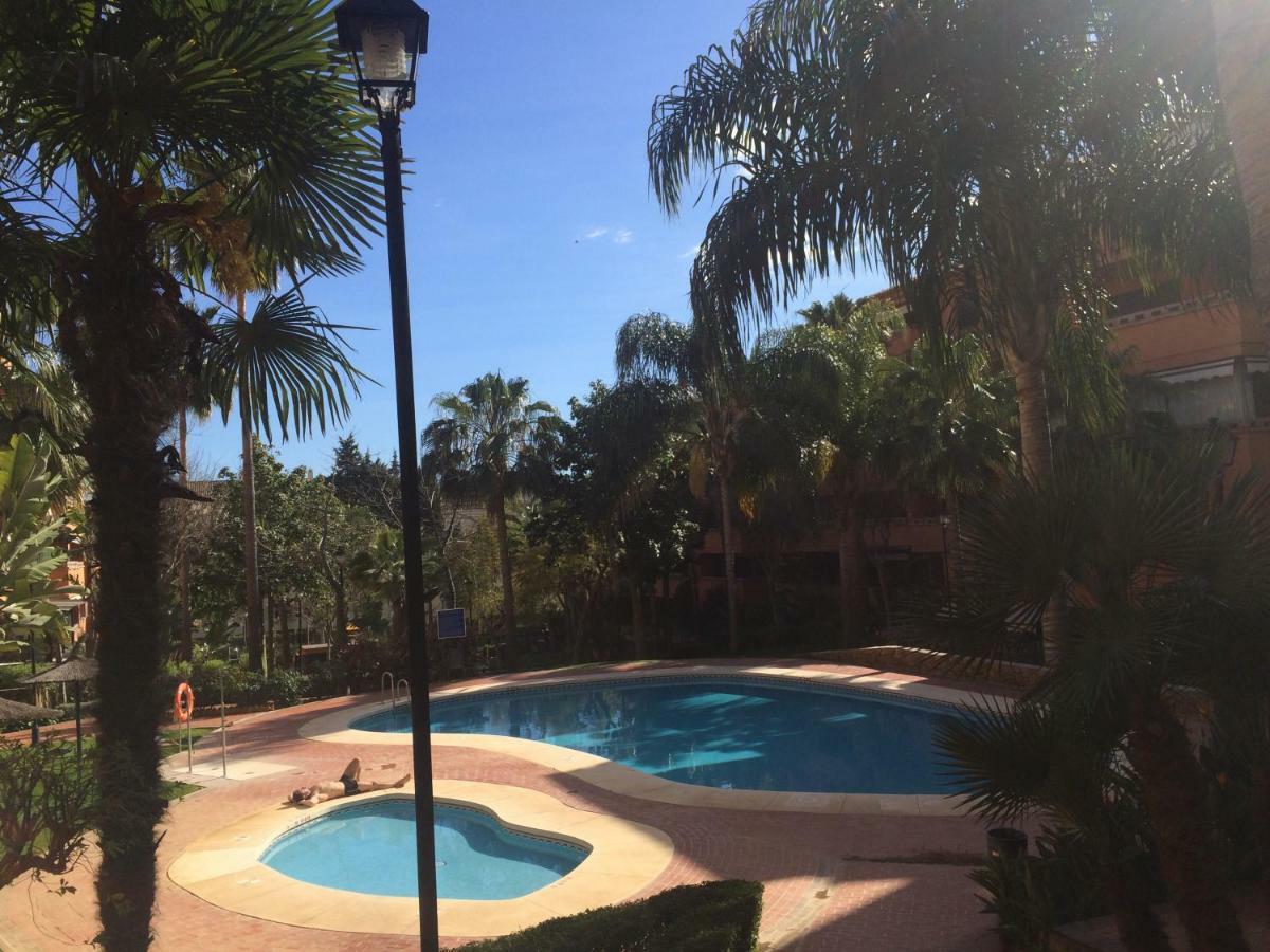 Apartamento Milla De Oro Marbella Exterior photo